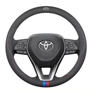 Latest Design Napa Leather High Quality Car Steering Wheel Cover for Toyota Carbon Fiber Universe Auto Steering Cover