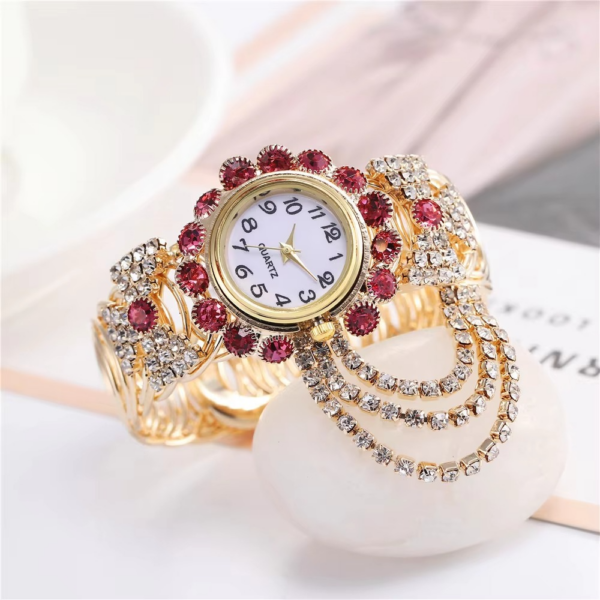 Trend Fashion Ladies Wrist Watches With Diamonds Quartz Female Bracelet Watches